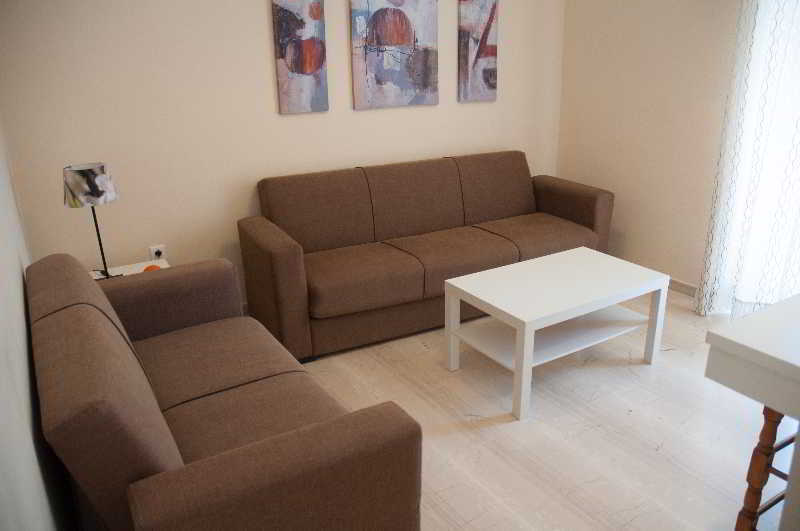 Kokoros Apartments Kato Korakiana Esterno foto