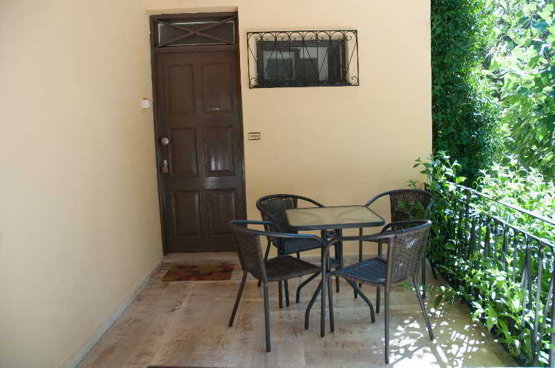 Kokoros Apartments Kato Korakiana Esterno foto